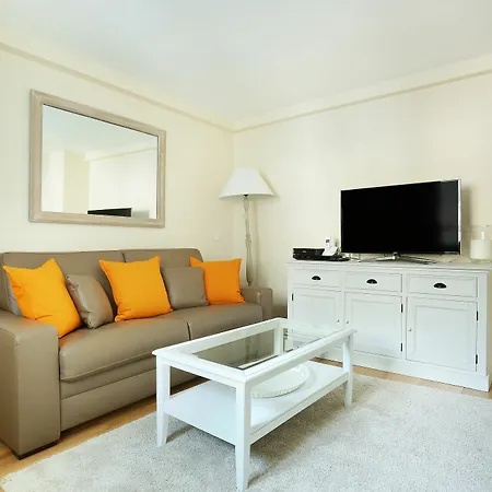 Prestige Tour Eiffel Apartment Paris